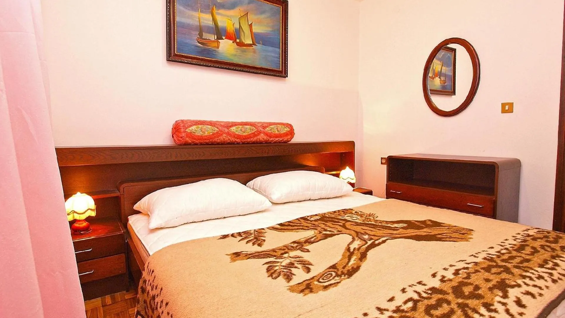 Ferienwohnung Fuer 5 Personen Ca 75 Qm In Pula, Istrien Istrische Riviera Croatia
